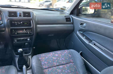 Седан Mazda 323 1998 в 
