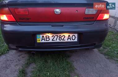 Седан Mazda 323 1998 в Белой Церкви