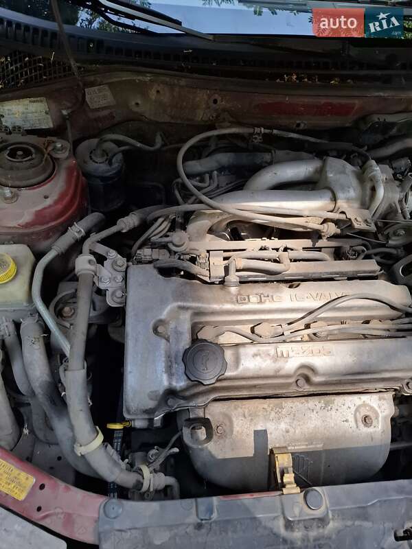 Седан Mazda 323 1996 в Одессе