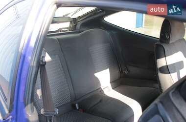 Хэтчбек Mazda 323 1995 в 