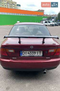 Седан Mazda 323 1996 в 