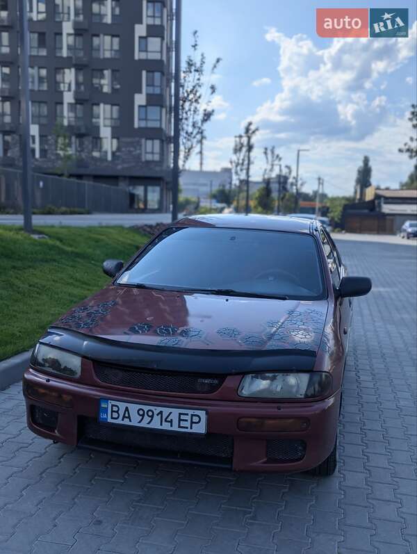 Mazda 323 1996
