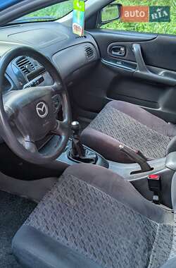Хэтчбек Mazda 323 2001 в Киеве