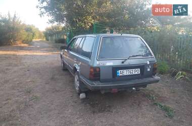 Универсал Mazda 323 1988 в Каменском
