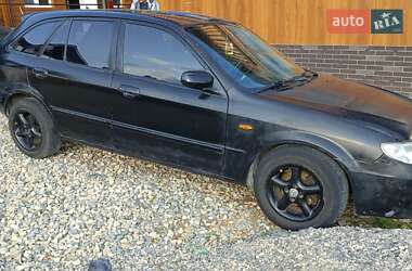 Хетчбек Mazda 323 2001 в Буковеле