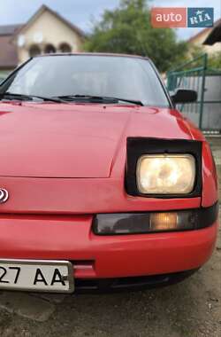 Хэтчбек Mazda 323 1992 в 