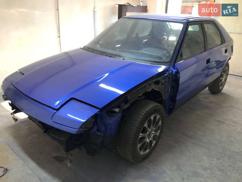 Хэтчбек Mazda 323 1994 в Ахтырке