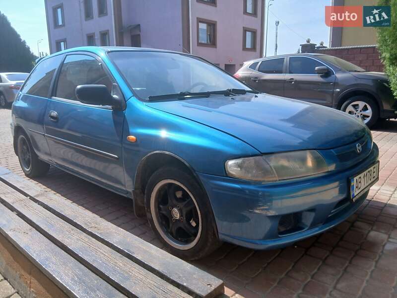 Хэтчбек Mazda 323 1997 в Виннице