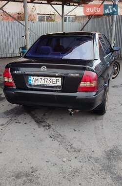 Седан Mazda 323 1999 в 