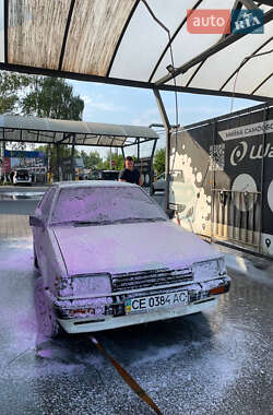 Хэтчбек Mazda 323 1987 в 