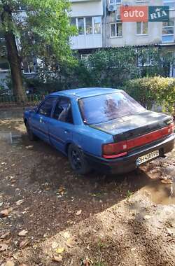 Седан Mazda 323 1993 в 