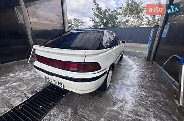 Хэтчбек Mazda 323 1990 в  фото 5 Хэтчбек Mazda 323 1990 в