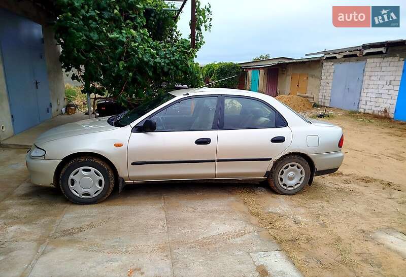 Седан Mazda 323 1995 в Білгороді-Дністровському фото 5 Седан Mazda 323 1995 в Білгороді-Дністровському