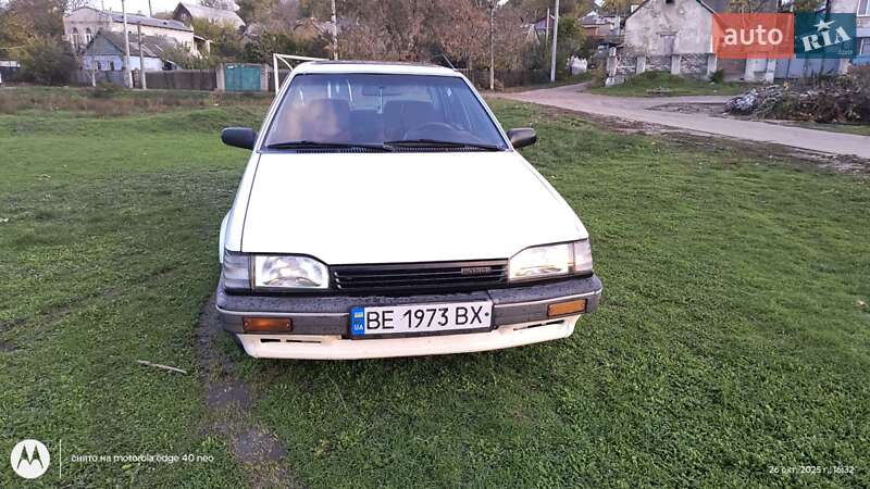 Седан Mazda 323 1989 в Вознесенске фото 7 Седан Mazda 323 1989 в Вознесенске