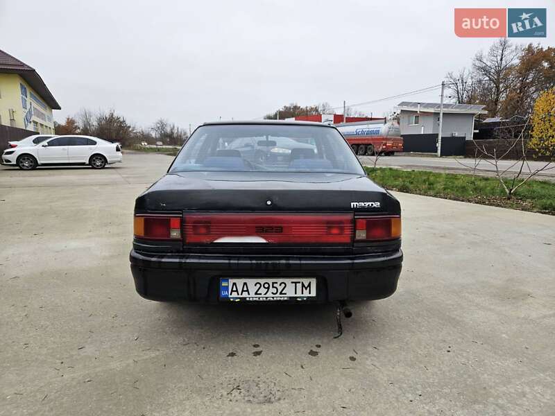 Седан Mazda 323 1995 в Обухове фото 5 Седан Mazda 323 1995 в Обухове