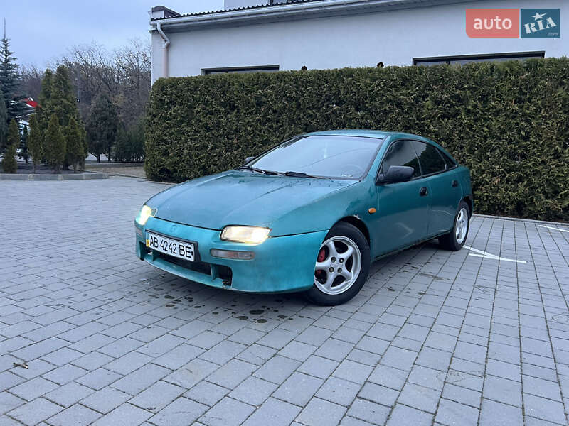 Хетчбек Mazda 323 1996 в Вінниці