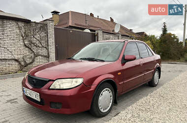 Седан Mazda 323 2002 в Днепре