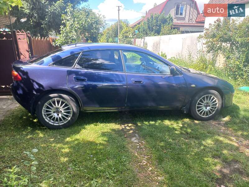 Хетчбек Mazda 323 1995 в Києві фото 3 Хетчбек Mazda 323 1995 в Києві