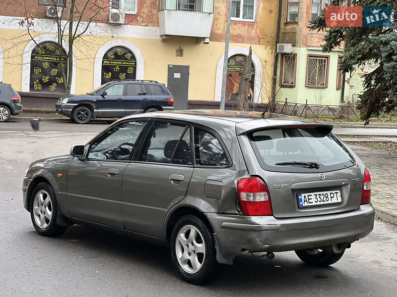 Хетчбек Mazda 323 1999 в Дніпрі фото 3 Хетчбек Mazda 323 1999 в Дніпрі