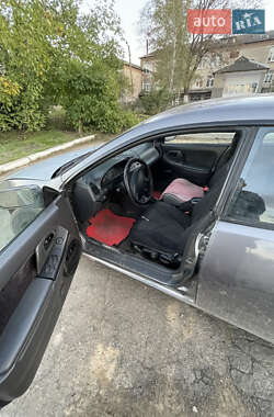 Хетчбек Mazda 323 1994 в Роздільній