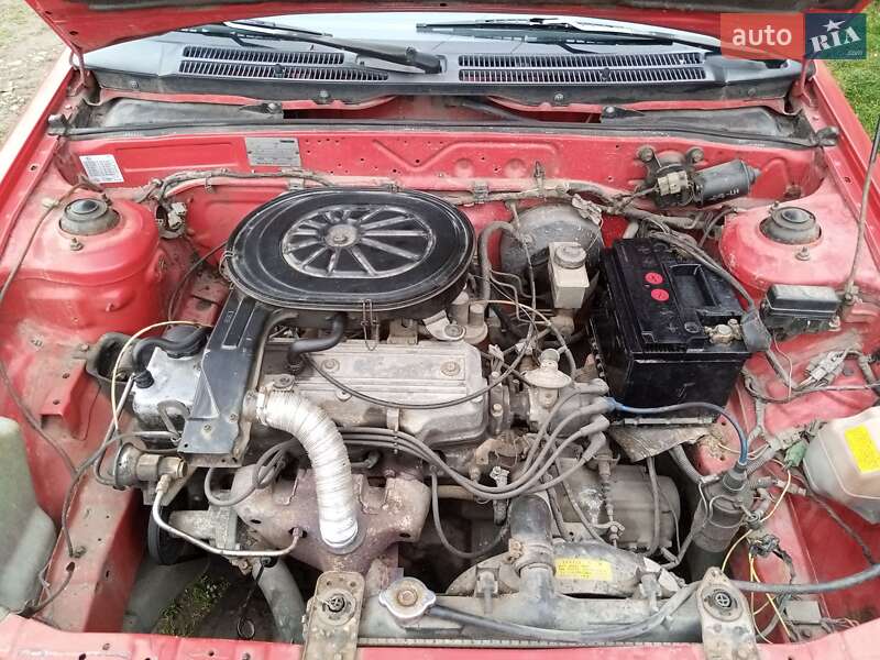 Хетчбек Mazda 323 1987 в Івано-Франківську фото 15 Хетчбек Mazda 323 1987 в Івано-Франківську