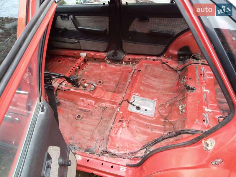 Хетчбек Mazda 323 1987 в Івано-Франківську фото 20 Хетчбек Mazda 323 1987 в Івано-Франківську
