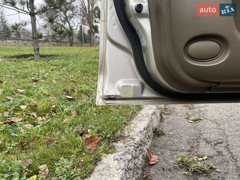 Седан Mazda 323 1996 в Кременчуці фото 7 Седан Mazda 323 1996 в Кременчуці