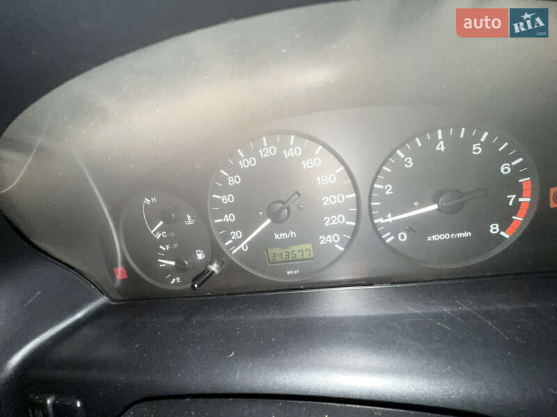 Хэтчбек Mazda 323 1997 в Киеве фото 13 Хэтчбек Mazda 323 1997 в Киеве