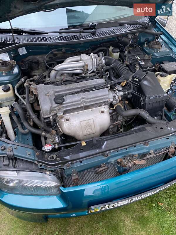 Хэтчбек Mazda 323 1995 в Львове