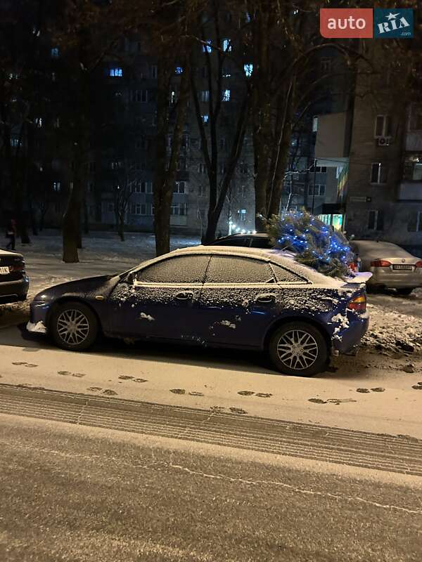 Хэтчбек Mazda 323 1995 в Полтаве