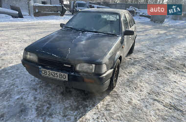 Хэтчбек Mazda 323 1988 в Киеве