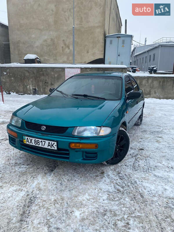Mazda 323 1996