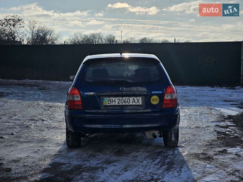 Хетчбек Mazda 323 1998 в Чорноморську