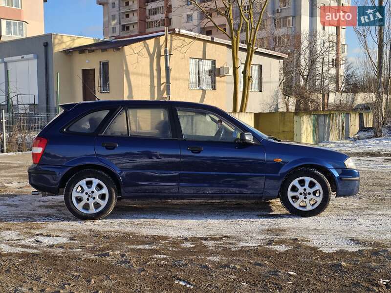 Хетчбек Mazda 323 1998 в Чорноморську