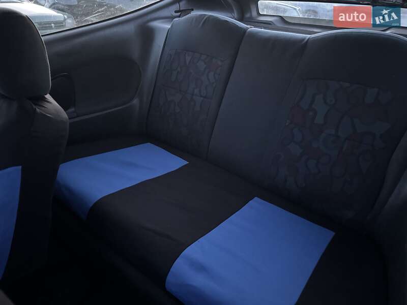 Хэтчбек Mazda 323 1997 в Львове фото 13 Хэтчбек Mazda 323 1997 в Львове