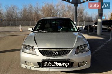 Седан Mazda 323 2002 в Запорожье