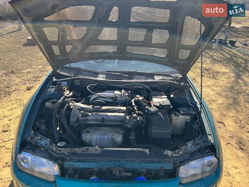 Хетчбек Mazda 323 1996 в Одесі
