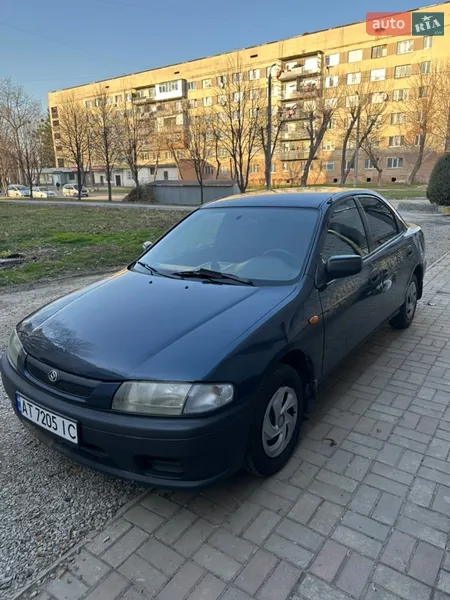 Mazda 323 1997