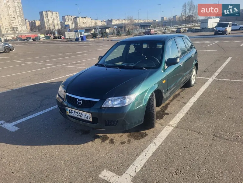 Mazda 323 2003