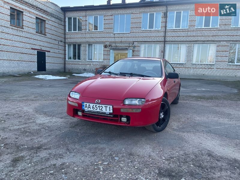 Хэтчбек Mazda 323 1998 в Коростене фото 4 Хэтчбек Mazda 323 1998 в Коростене