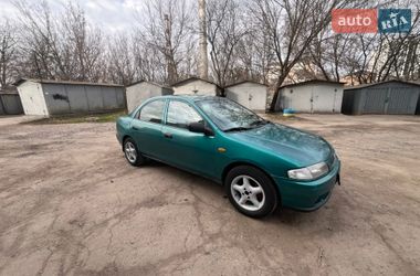Седан Mazda 323 1997 в Виннице