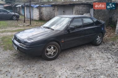 Хетчбек Mazda 323 1991 в Дніпрі