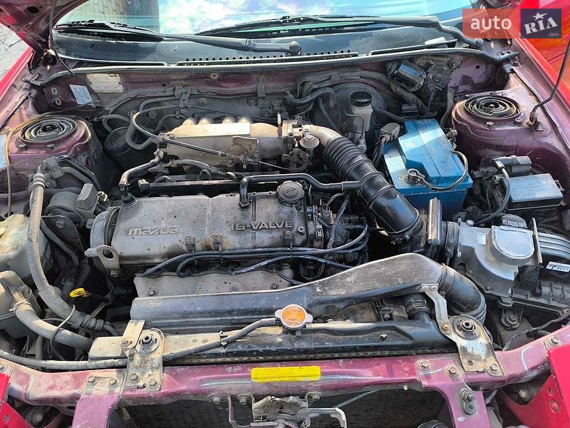 Хэтчбек Mazda 323 1994 в Конотопе