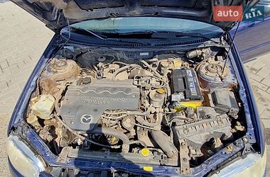 Хэтчбек Mazda 323 2001 в Корсуне-Шевченковском