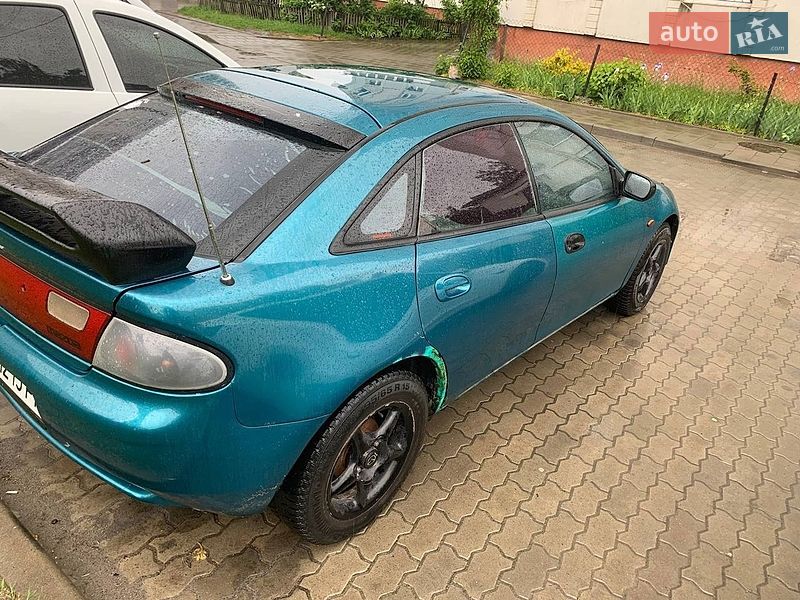 Хэтчбек Mazda 323 1998 в Львове фото 2 Хэтчбек Mazda 323 1998 в Львове