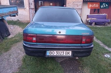 Седан Mazda 323 1993 в Кременце