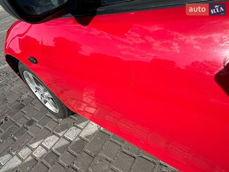 Хэтчбек Mazda 323 1995 в Днепре