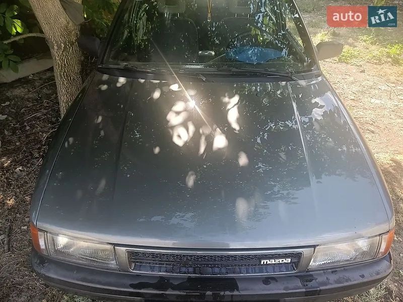 Mazda 323 1991