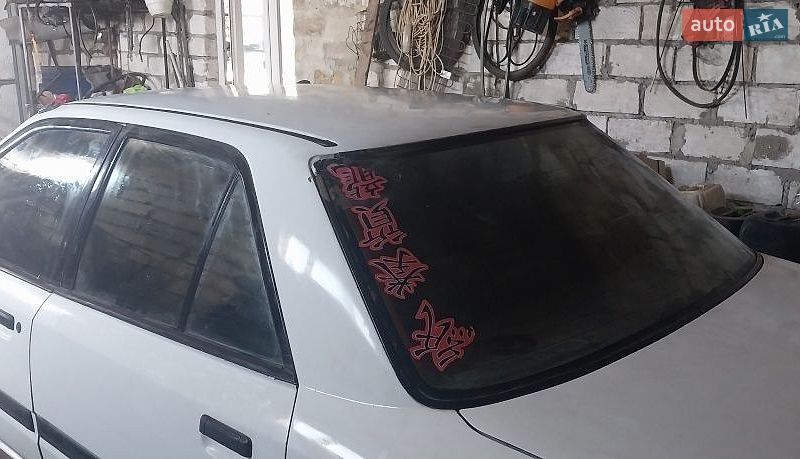 Универсал Mazda 323 1991 в Подольске