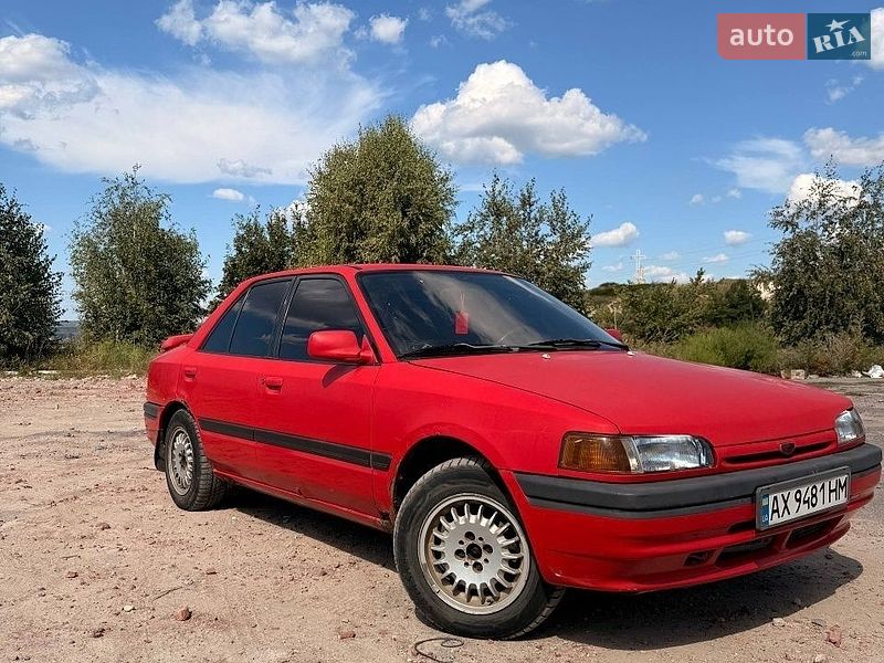 Mazda 323 1995